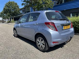 Schadeauto Toyota Yaris 1.3 5drs 2011/10