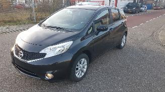 krockskadad bil auto Nissan Note 1.2i TEKNA 2016/11