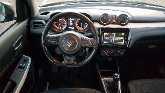 Suzuki Swift  picture 12