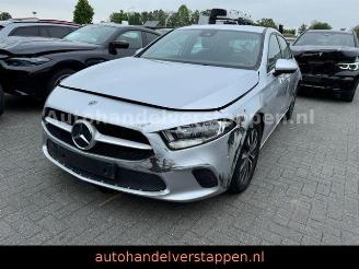 Avarii autoturisme Mercedes A-klasse d DAB+ Navigation 106co2 2019/11