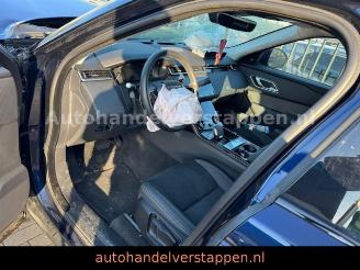 Land Rover Range Rover Velar Dynamic SE 2.0L SI 184KW picture 17