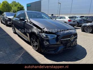 Vrakbiler auto Mercedes C-klasse  2022/12