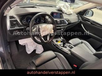 BMW X4 xDrive 20 d Advantage 140KW Pano Leder Navi picture 22
