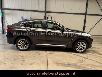 BMW X4 xDrive 20 d Advantage 140KW Pano Leder Navi picture 3