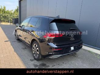 skadebil auto Volkswagen Golf VIII Lim. Active TSI 81KW Navi DAB+ 2022/10