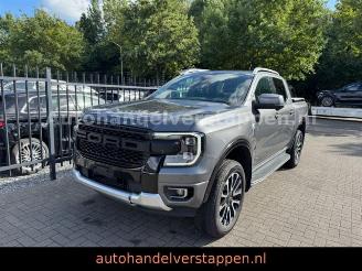 Voiture accidenté Ford Ranger Platinum e-4WD Doppelkabine 3.0L 177KW 2023/11