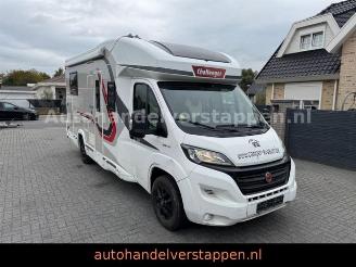 krockskadad bil camper Challenger   2022/2