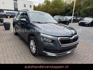 uszkodzony samochody osobowe Skoda Kamiq 1.5 TSI 150PS 7-DSG Ambition 2021/4