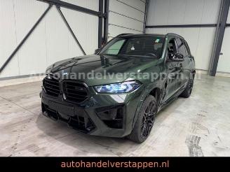 krockskadad bil auto BMW X5 M Competition 460KW Sky Hud SonderLack 2024/2