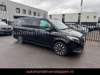 Mercedes EQV 300 LANG Avantgarde Line picture 3