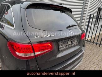 Mercedes GLC 220d 4Matic Leder Alu Fahrbereit - DRIVE picture 4