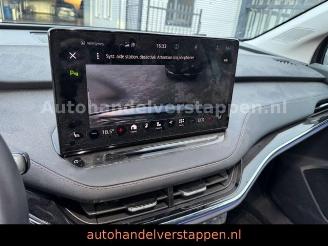 Skoda Enyaq 80 DAB+ Suite Convenience-Paket picture 16