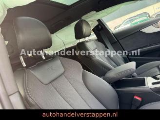 Audi A4 Avant 35 TFSI S line Plus Black Edition Pano picture 18