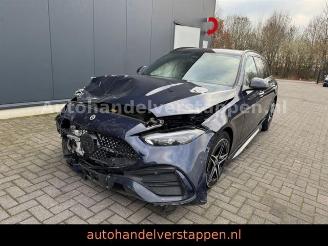 skadebil auto Mercedes C-klasse 2022/10