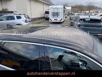 Jaguar F-Pace S P400e AWD Plug-In Hybrid picture 12