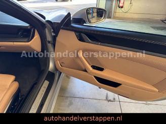 Porsche 911 Carrera 4 S Cabriolet -992- GT Silver picture 17