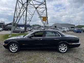 Jaguar XJ 3.0 V6 Sport picture 5