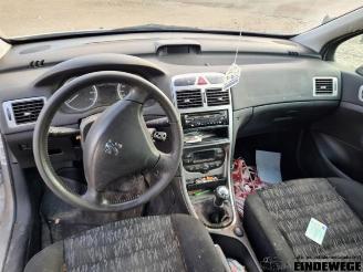 Peugeot 307 307 (3A/C/D), Hatchback, 2000 / 2009 1.6 16V picture 6