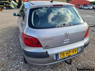 Peugeot 307 307 (3A/C/D), Hatchback, 2000 / 2009 1.6 16V picture 2