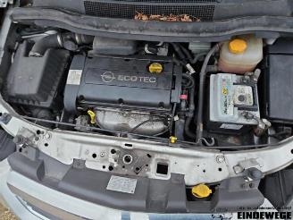 Opel Zafira Zafira (M75), MPV, 2005 / 2015 1.6 16V picture 8