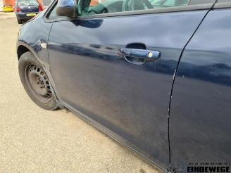 Opel Astra Astra J (PC6/PD6/PE6/PF6), Hatchback 5-drs, 2009 / 2015 1.6 16V Ecotec picture 11