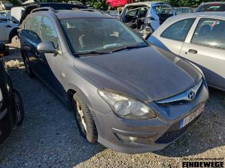 Uttjänta bilar auto Hyundai I-30 i30 Crosswagon (WWH), Combi, 2007 / 2012 1.6 CRDi 16V VGT LP 2011/4