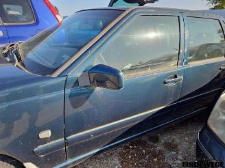 Volvo S-70 S70, Sedan, 1996 / 2000 2.5 10V picture 8