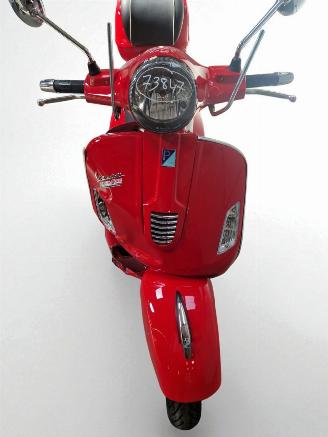 Piaggio  GTS -VESPA picture 3