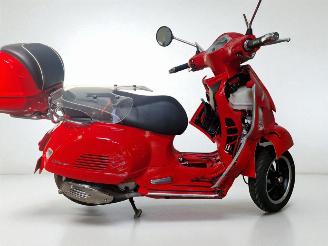 skadebil motor Piaggio  GTS -VESPA 2013/6