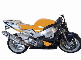 Honda CBR 900 RR picture 14