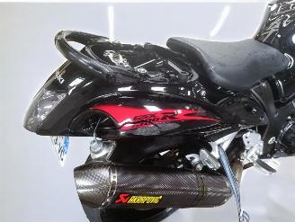 Suzuki GSX 1300 R picture 3