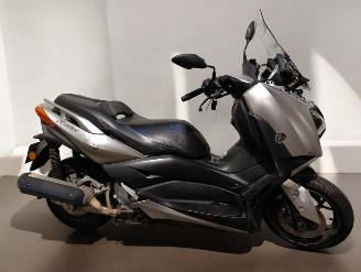 Yamaha Xmax  picture 1