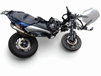damaged scooters Yamaha  T MAX 2017/5