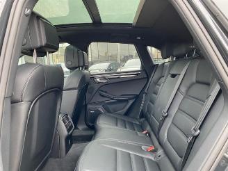 Porsche Macan S *CHRONO - PANO - BOSE - LUFTFEDER* picture 21