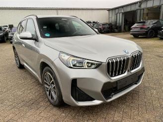 uszkodzony samochody osobowe BMW X1 xDrive30e M Sport *HEAD-UP - PANO - 360 KAM* 2024/11