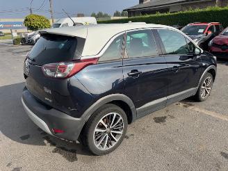 Opel Crossland  picture 2