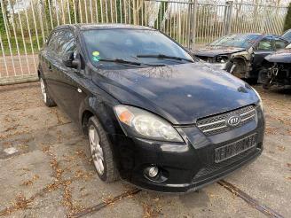 Kia Pro cee d Pro cee'd (EDB3), Hatchback 3-drs, 2008 / 2012 1.6 CVVT 16V picture 1