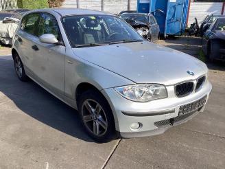Vrakbiler auto BMW 1-serie 1 serie (E87/87N), Hatchback 5-drs, 2003 / 2012 116i 1.6 16V 2006/9