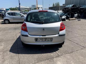 Renault Clio Clio III (BR/CR), Hatchback, 2005 / 2014 1.4 16V picture 8