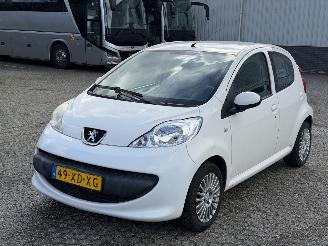 škoda osobní automobily Peugeot 107 1.0-12V XS 2007/4