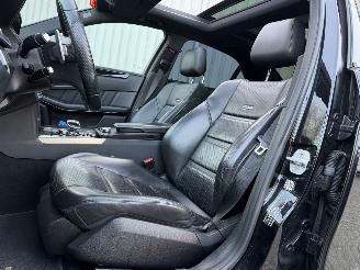 Mercedes E-klasse E63 AMG 4 MATIC PANO/FULL OPTION picture 9