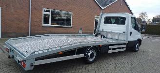 Iveco Daily 3.0  180pk automaat  autotransporter picture 3