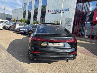 Vrakbiler auto Audi E-tron E-tron Sportback (GEA), SUV, 2019 50 2022/9