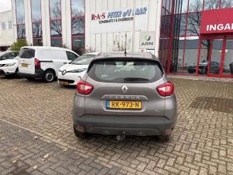 krockskadad bil auto Renault Captur Captur (2R), SUV, 2013 1.2 TCE 16V EDC 2013/7