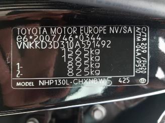 Toyota Yaris Yaris III (P13), Hatchback, 2010 / 2020 1.5 16V Hybrid picture 9