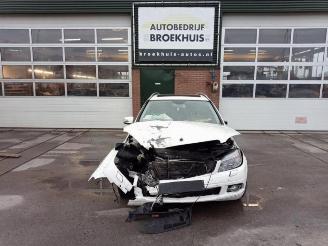 Coche siniestrado Mercedes C-klasse C Estate (S204), Combi, 2007 / 2014 1.6 C-180K 16V BlueEfficiency 2009/3