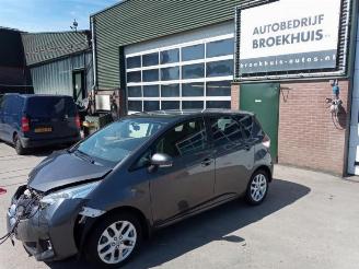 Vrakbiler auto Toyota Verso S Verso S, MPV, 2010 / 2016 1.33 16V Dual VVT-I 2016/2