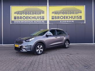 Unfallwagen Kia Niro 1.6 GDi Hybrid ExecutiveLine 2017/11