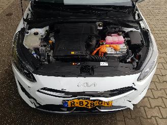 Kia Ceed 1.6 GDI PHEV DynamicPlusLine picture 12