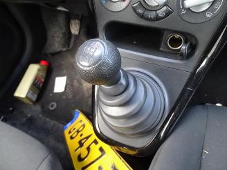 Suzuki Splash 1.0 12v picture 7